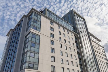 1 bed studio, Notte Street, The Hoe, Plymouth, PL12RQ - Image 11